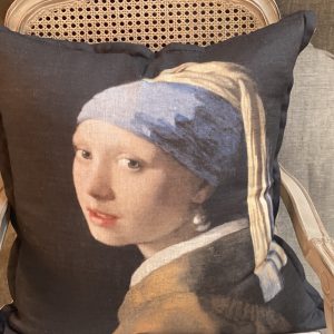 Linen Scatter- Pearled Lady