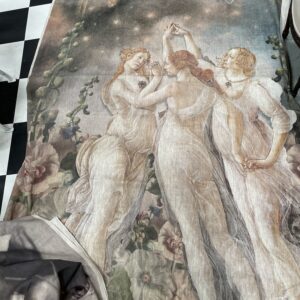 Cloth/throw- 3 Muzes 1.5m x 2.5m