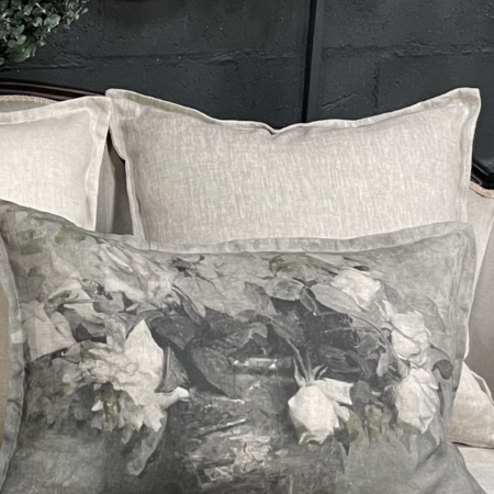 Linen Scatter- Iceberg 70x 50